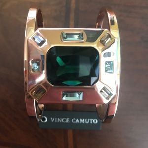 NWT Vince Camuto Cuff - Burnt Rose Gold + Green